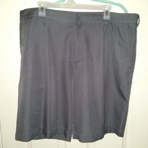 Nike Golf Flat Front Gray Chino Shorts Men's sz 38x10.
